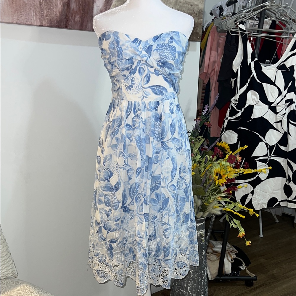 White House Black Market Strapless Blue Floral Dress (R)